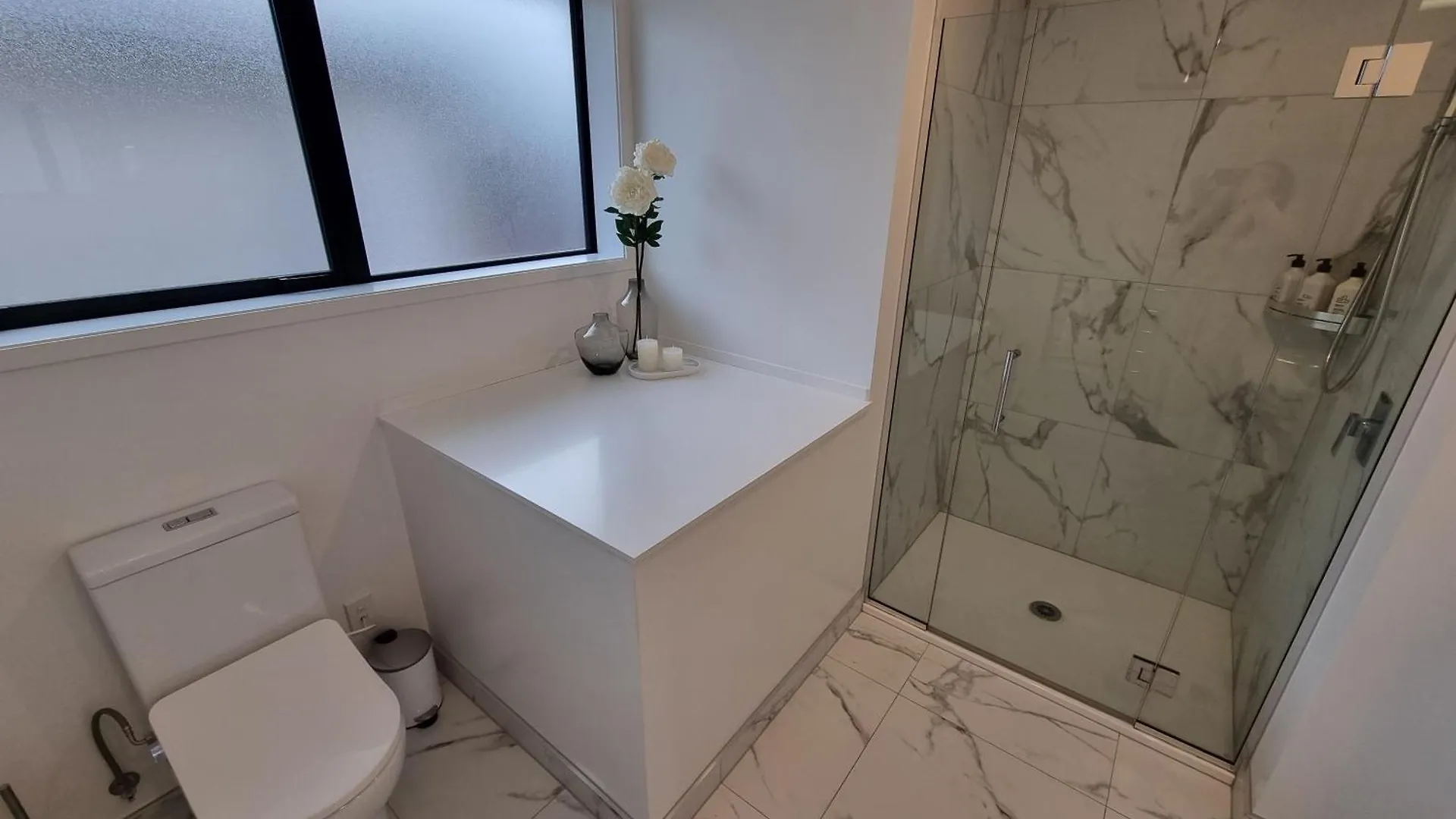 Cloud Nine Elegant Escape Awaits Apartment Christchurch